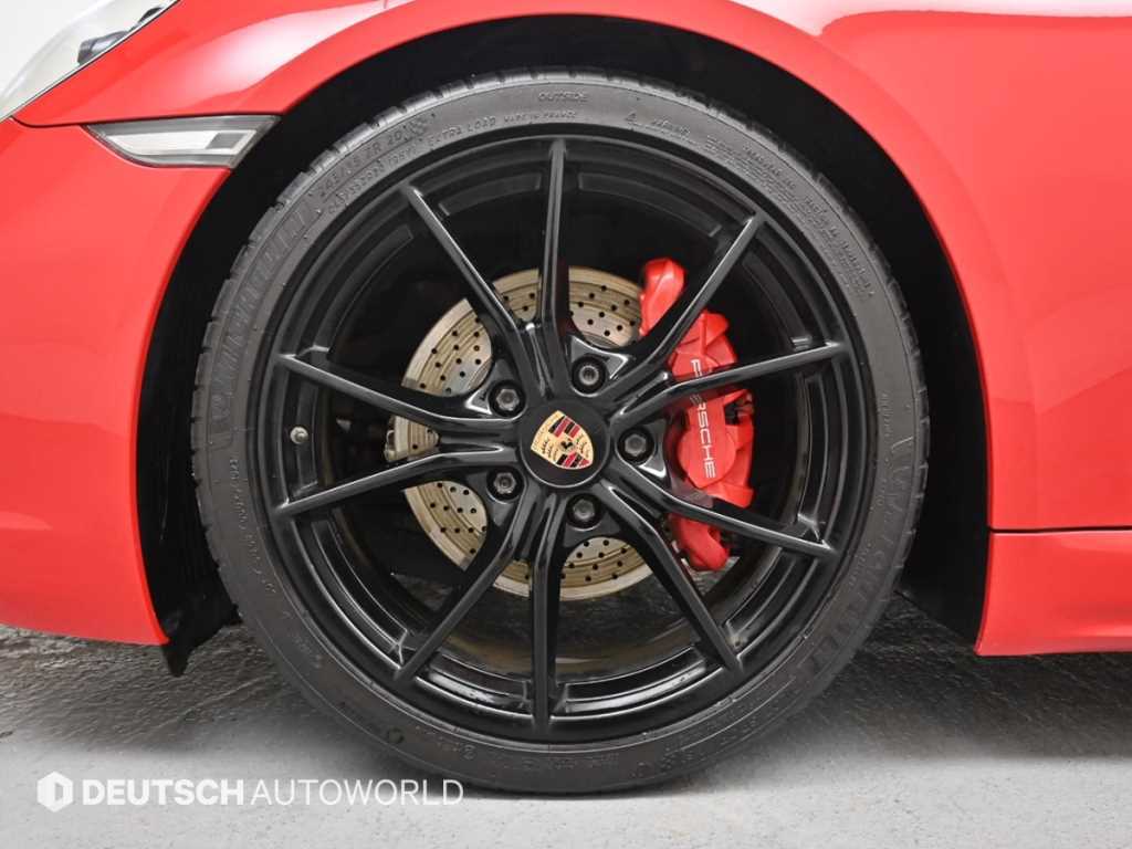 Porsche 718 - Vista 7