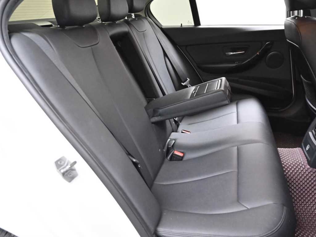 BMW 3 series - Vista 12