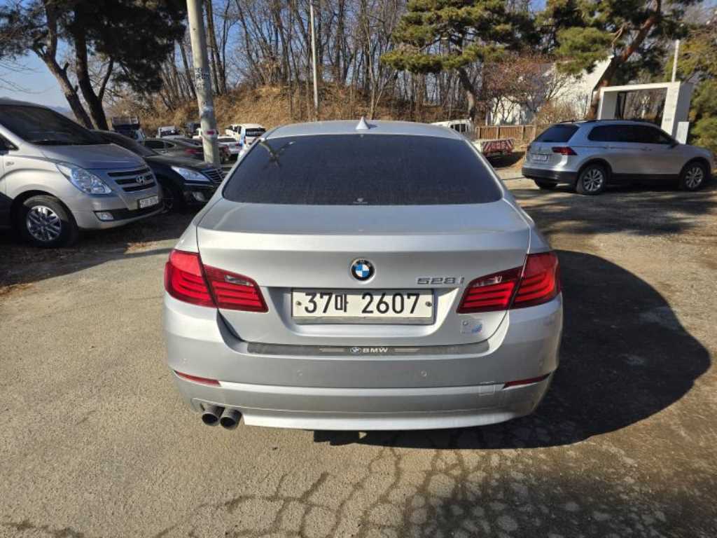 BMW 5 Series - Vista 4