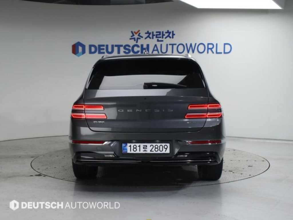 Genesis GV80 - Vista 4