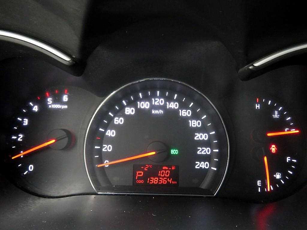 KIA Sorento 2013 Blanco - Importación desde Corea - HF Imports Iquique - Foto 13