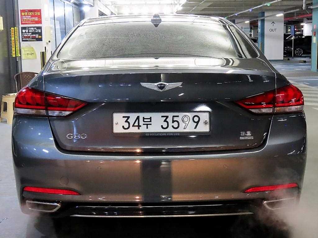 Genesis G80 - Vista 6