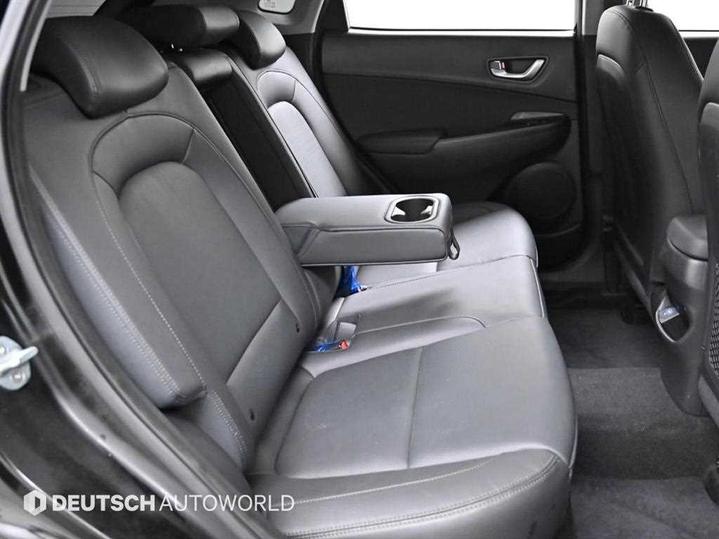 HYUNDAI Kona - Vista 12