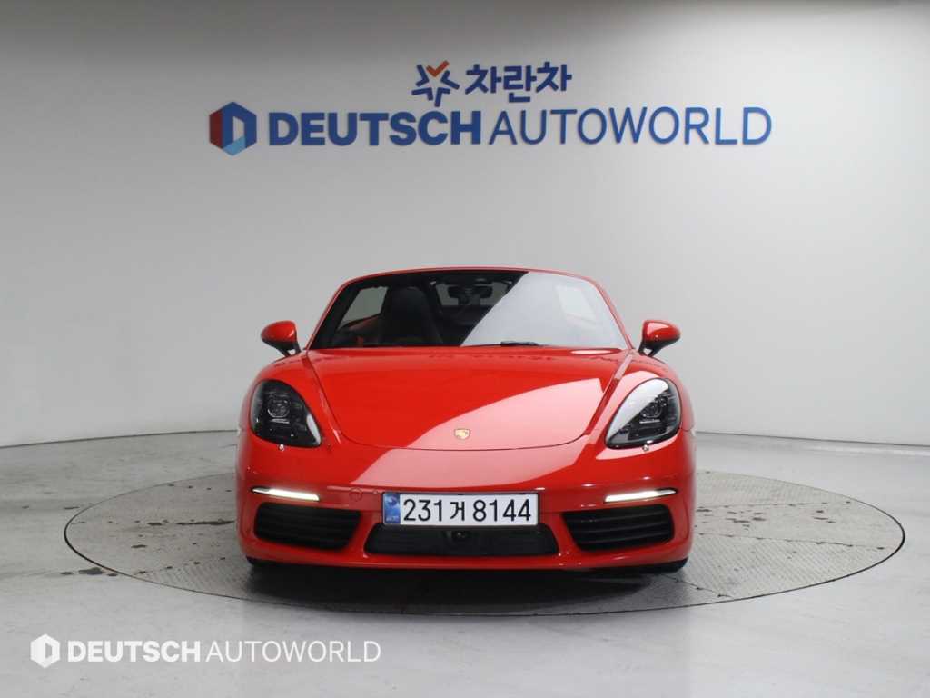 Porsche 718 - Vista 5