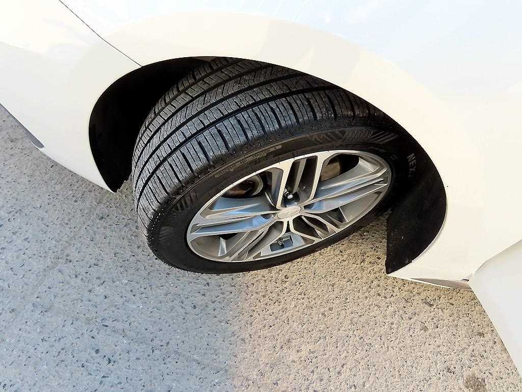 HYUNDAI Grandeur 2019 Blanco - Importación desde Corea - HF Imports Iquique - Foto 20