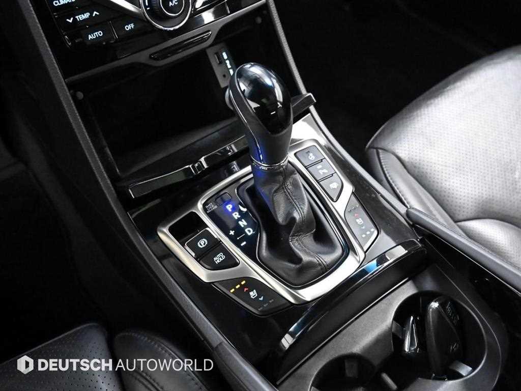 HYUNDAI Grandeur - Vista 9