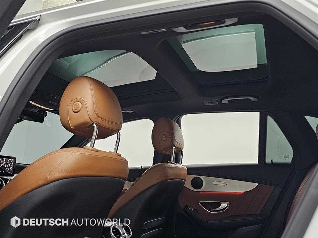 Mercedes Benz GLC Class 2022 Blanco - Importación desde Corea - HF Imports Iquique - Foto 19