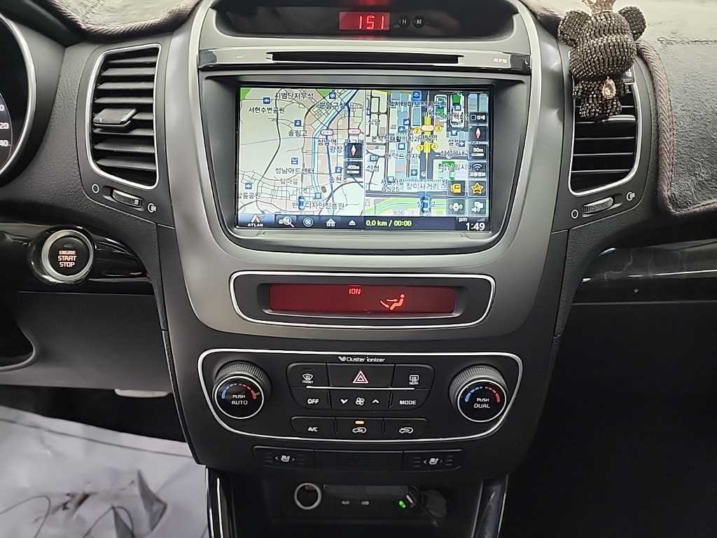 KIA Sorento - Vista 10