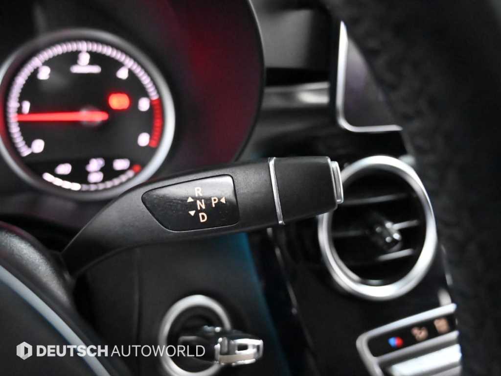 Mercedes Benz GLC Class - Vista 9