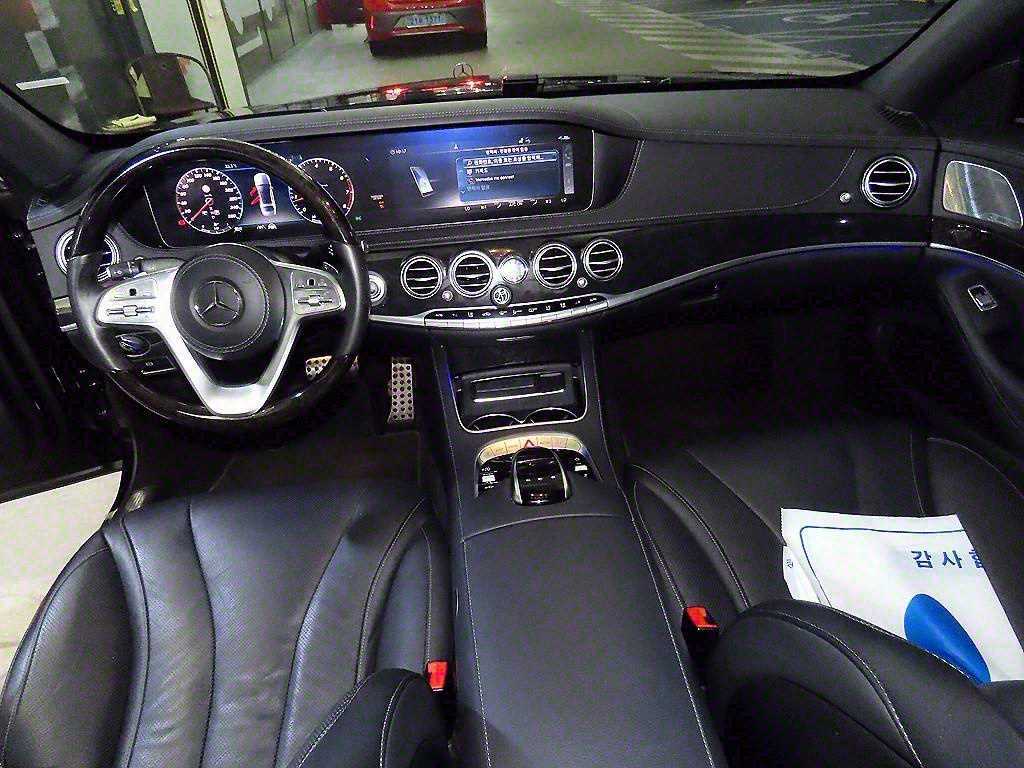 Mercedes Benz S Class - Vista 10