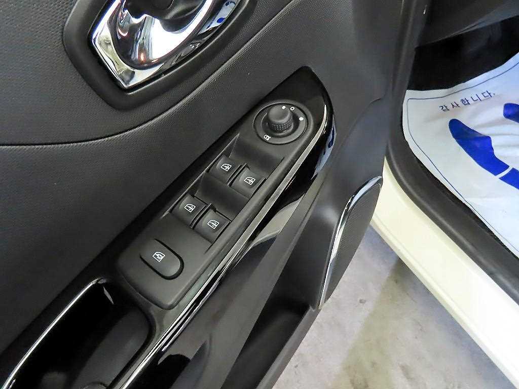 SAMSUNG QM3 2015 Blanco - Importación desde Corea - HF Imports Iquique - Foto 16