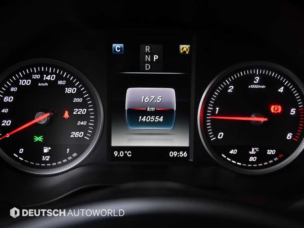 Mercedes Benz GLC Class - Vista 8