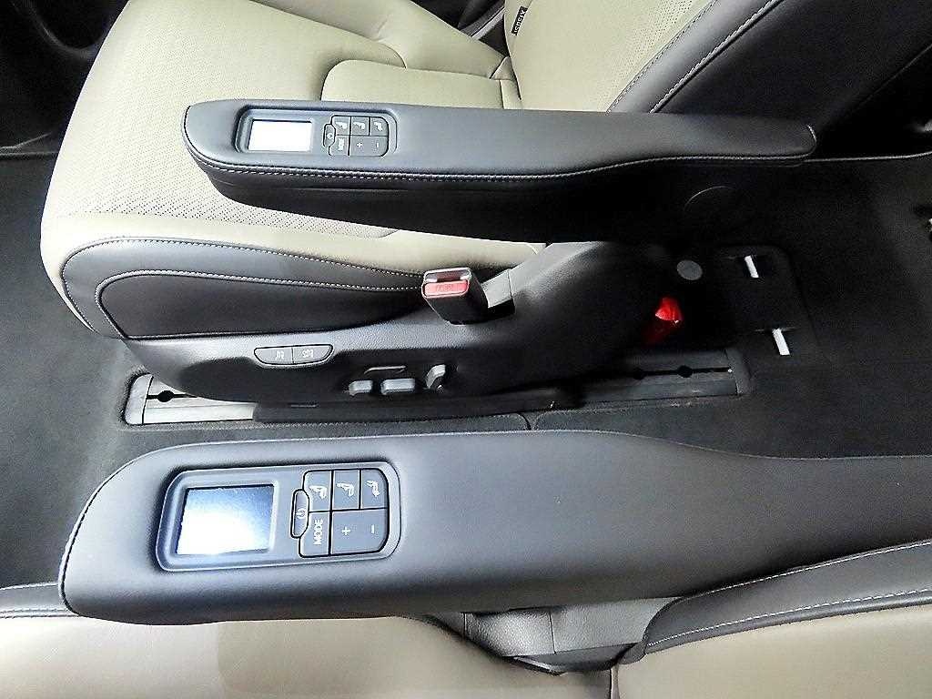 KIA Carnival 2024 Blanco - Importación desde Corea - HF Imports Iquique - Foto 15