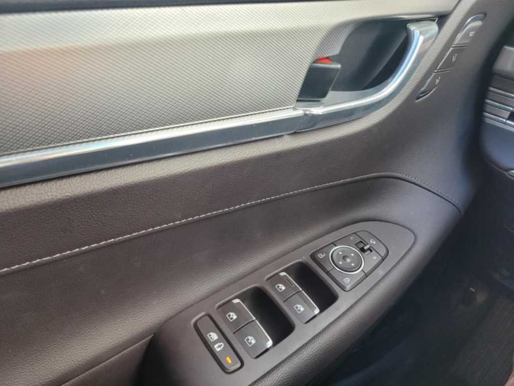 HYUNDAI Grandeur - Vista 9