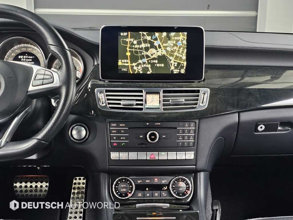 Mercedes Benz CLS Class 2016 Negro - Importación desde Corea - HF Imports Iquique - Foto 14