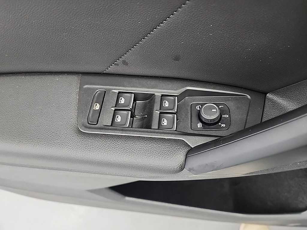 Volkswagen Tiguan 2021 Blanco - Importación desde Corea - HF Imports Iquique - Foto 15