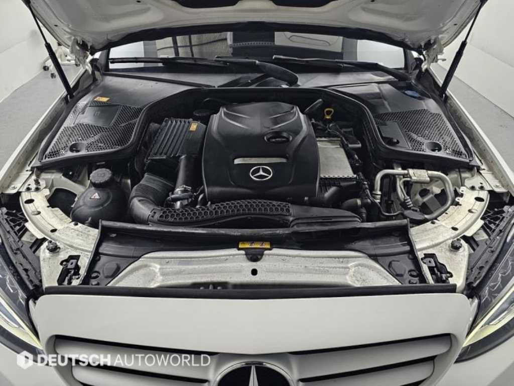 Mercedes Benz C Class 2016 Blanco - Importación desde Corea - HF Imports Iquique - Foto 16