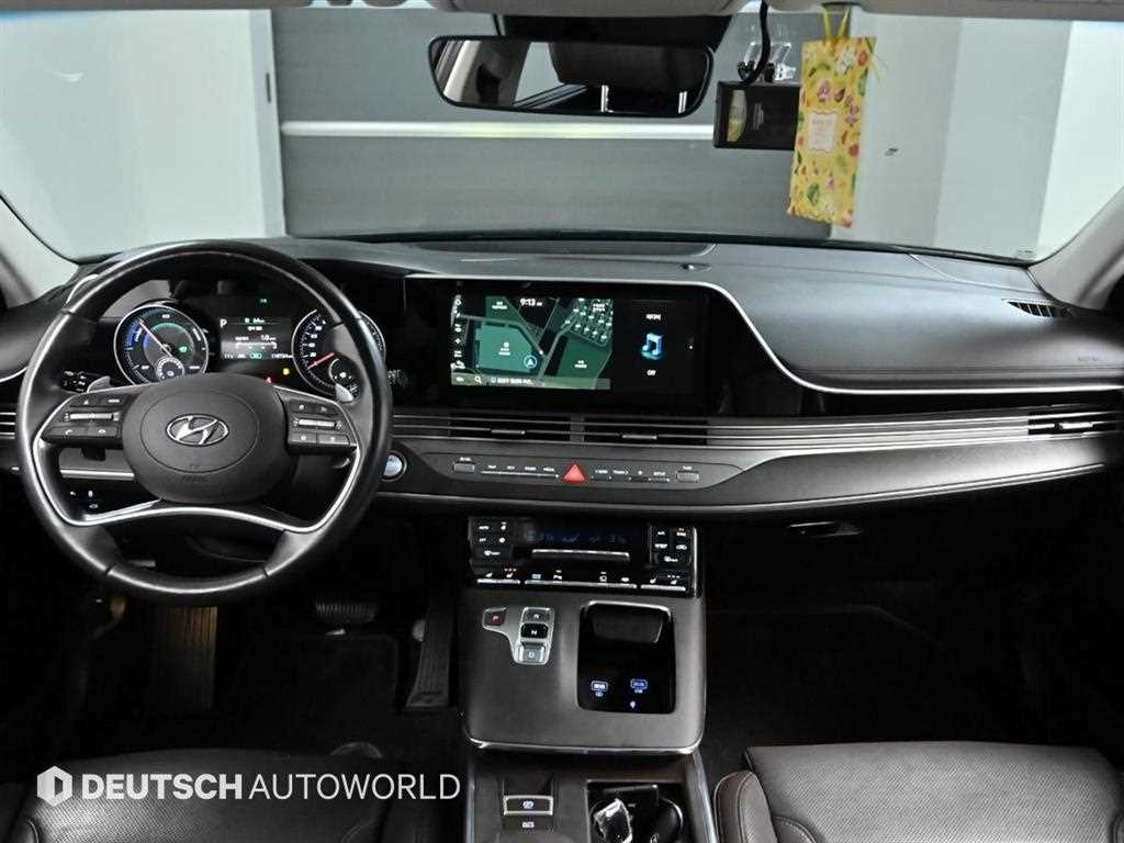 HYUNDAI Grandeur - Vista 7