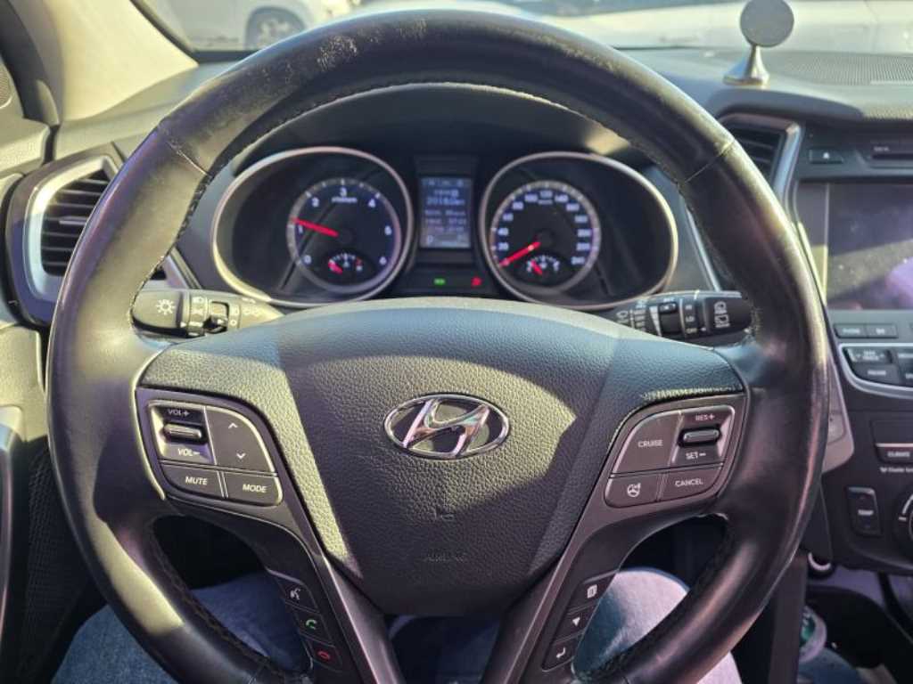 HYUNDAI Santa Fe - Vista 7