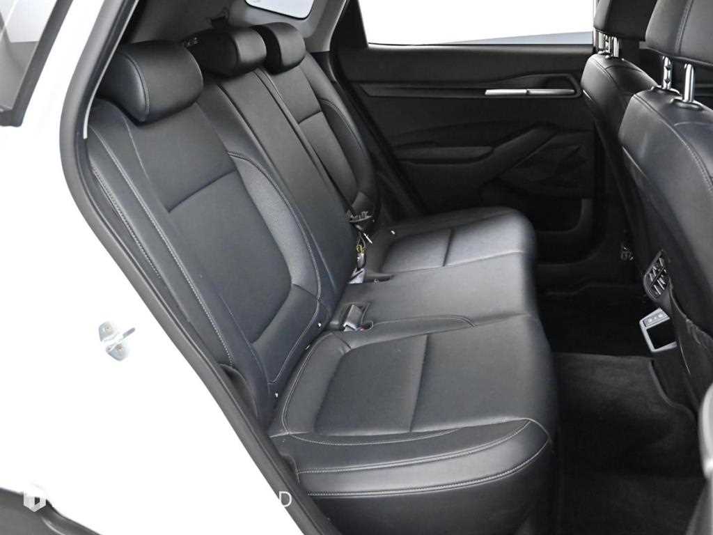 KIA Seltos - Vista 12