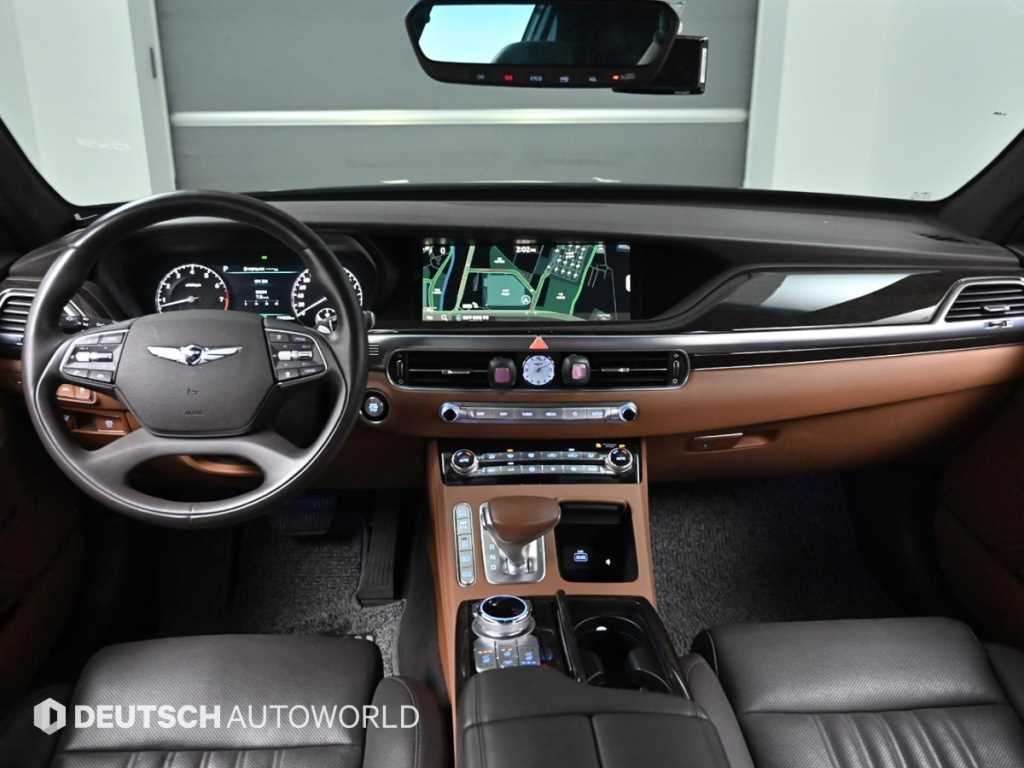 Genesis G90 - Vista 7