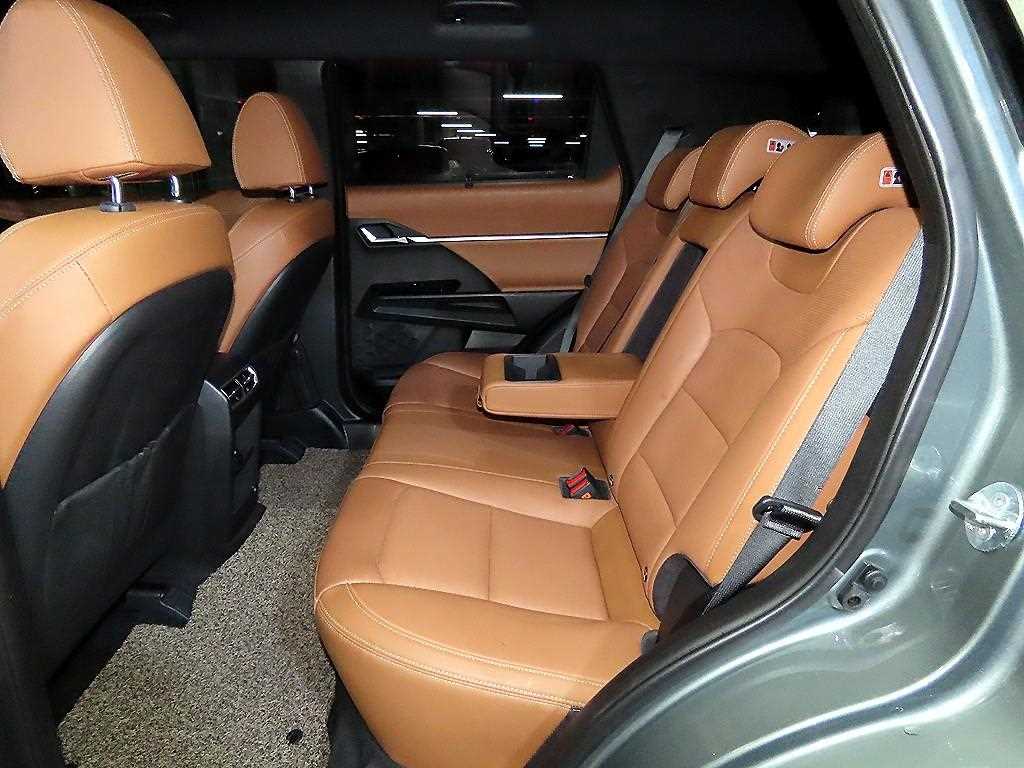 Ssangyong Torres - Vista 7