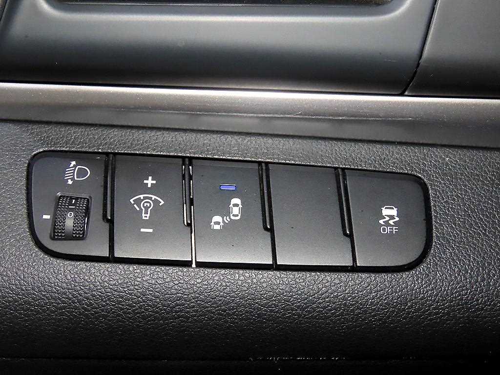 HYUNDAI Avante 2019 - Importación desde Corea - HF Imports Iquique - Foto 14