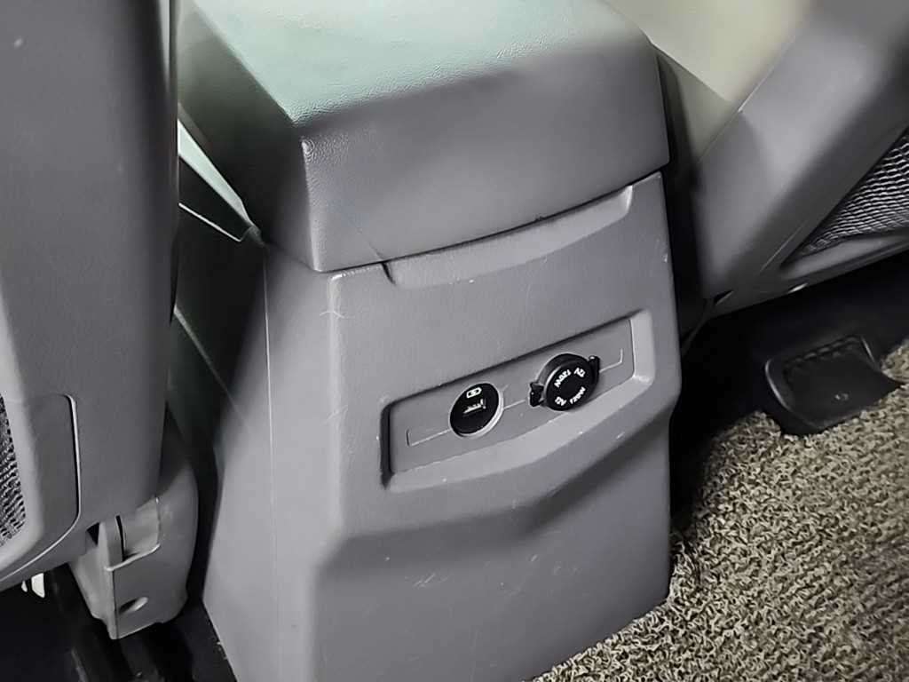 Ssangyong Korando 2016 Negro - Importación desde Corea - HF Imports Iquique - Foto 13