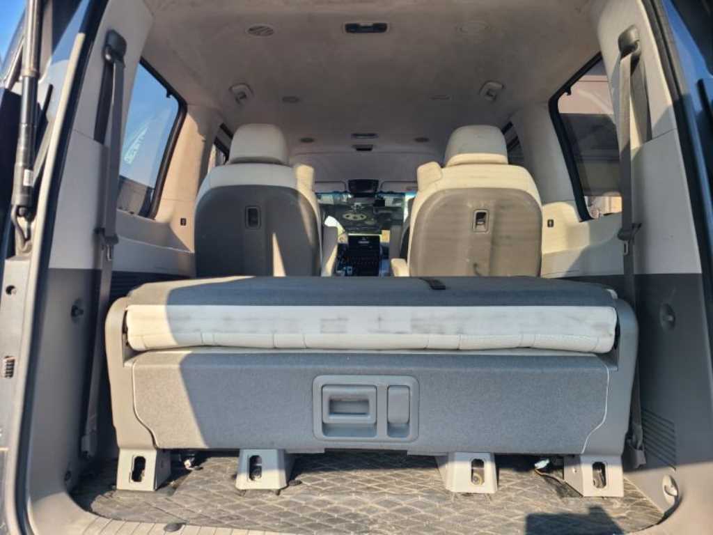 HYUNDAI Staria - Vista 5