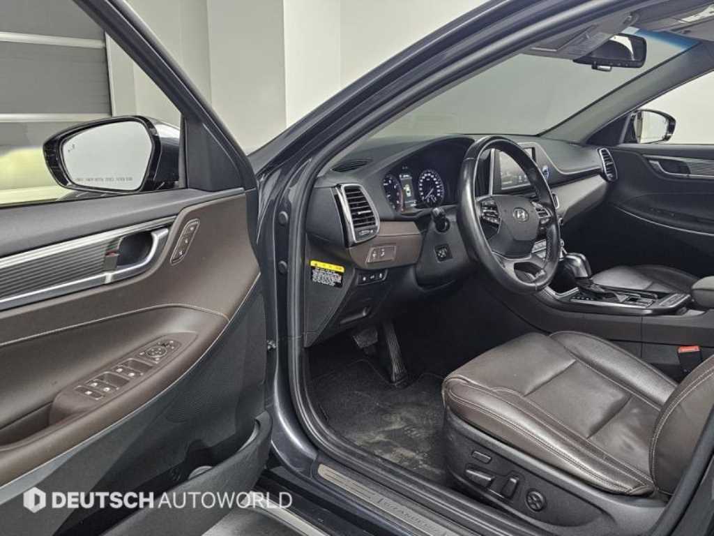 HYUNDAI Grandeur - Vista 11