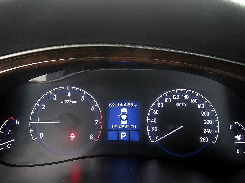 HYUNDAI Genesis 2009 Negro - Importación desde Corea - HF Imports Iquique - Foto 13