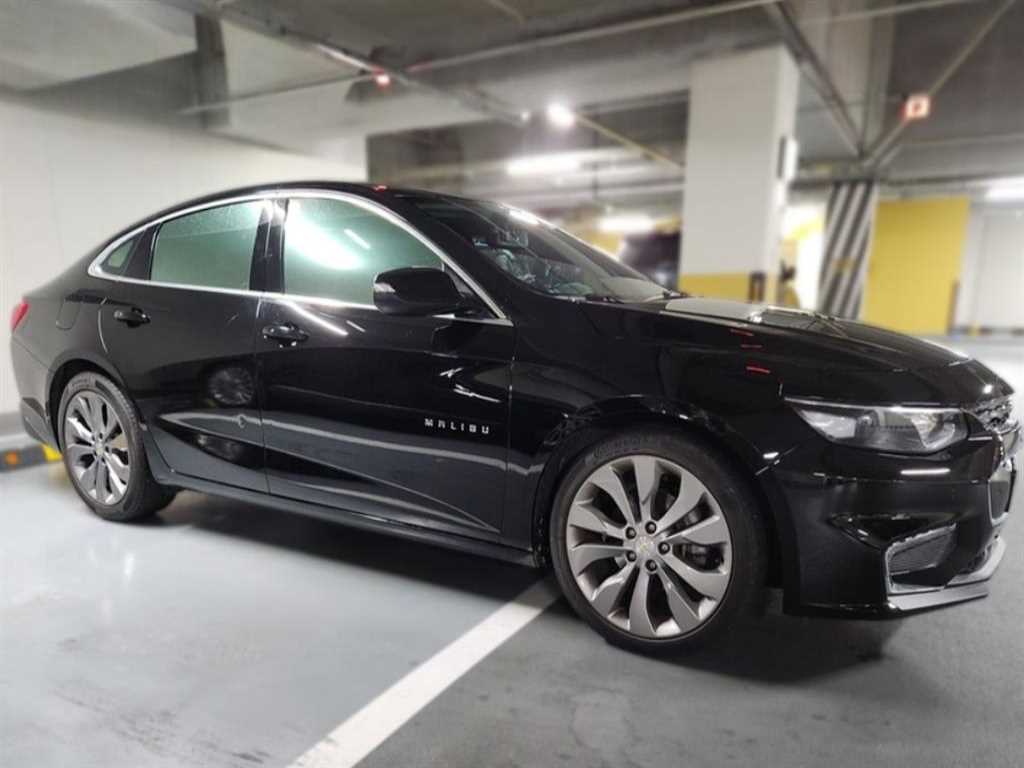 Chevrolet Malibu - Vista 3