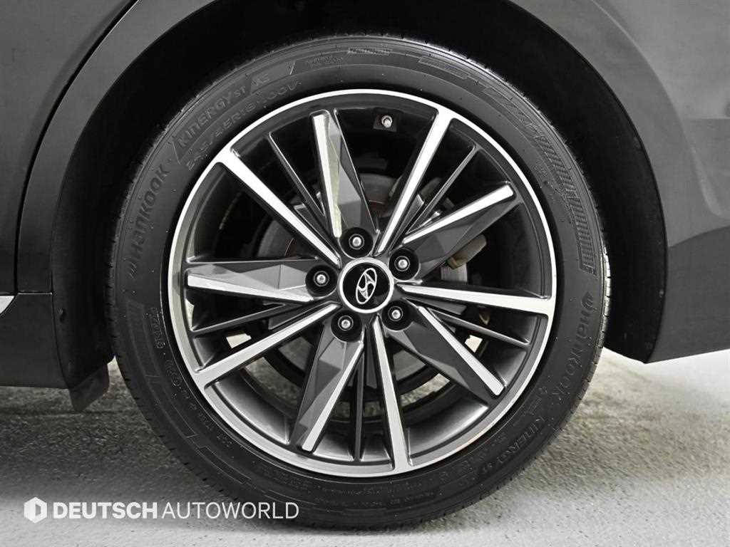 HYUNDAI Grandeur - Vista 5