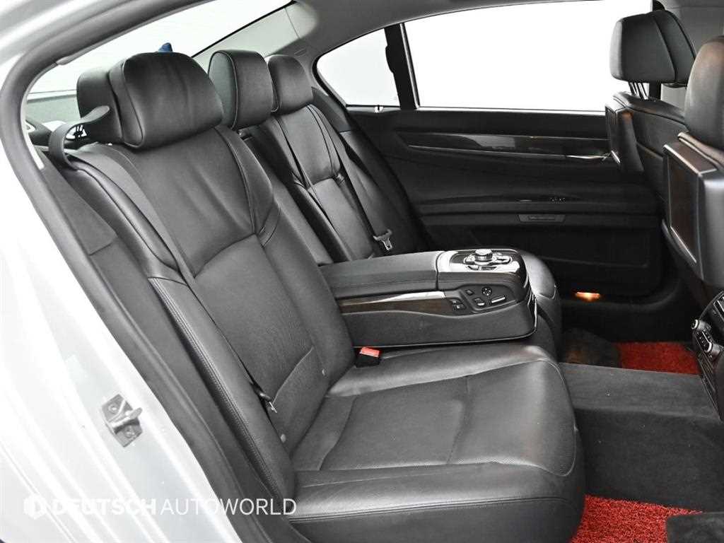 BMW 7 Series - Vista 12