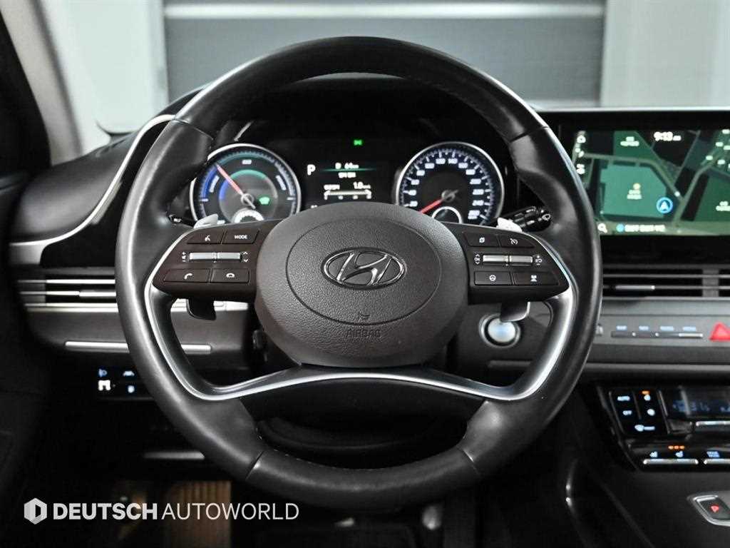 HYUNDAI Grandeur - Vista 12