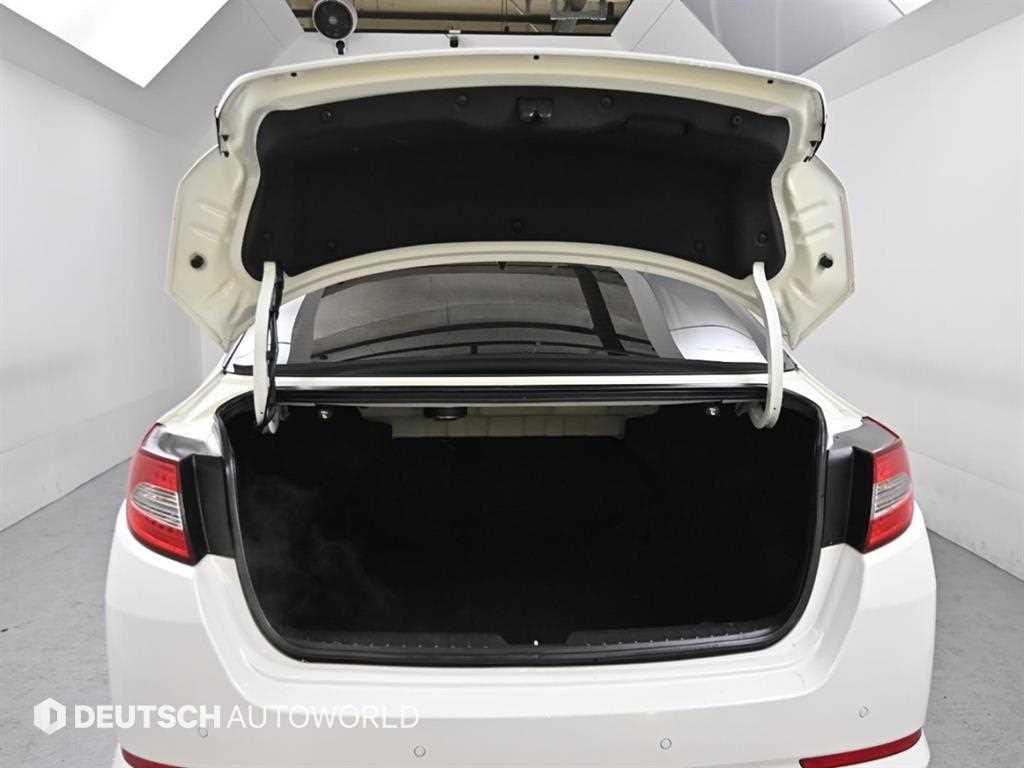 KIA K5 2011 Blanco - Importación desde Corea - HF Imports Iquique - Foto 20