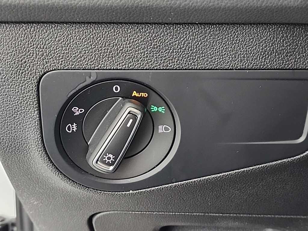 Volkswagen Tiguan 2021 Blanco - Importación desde Corea - HF Imports Iquique - Foto 16