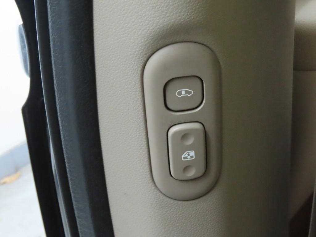 KIA Carnival 2013 Negro - Importación desde Corea - HF Imports Iquique - Foto 14