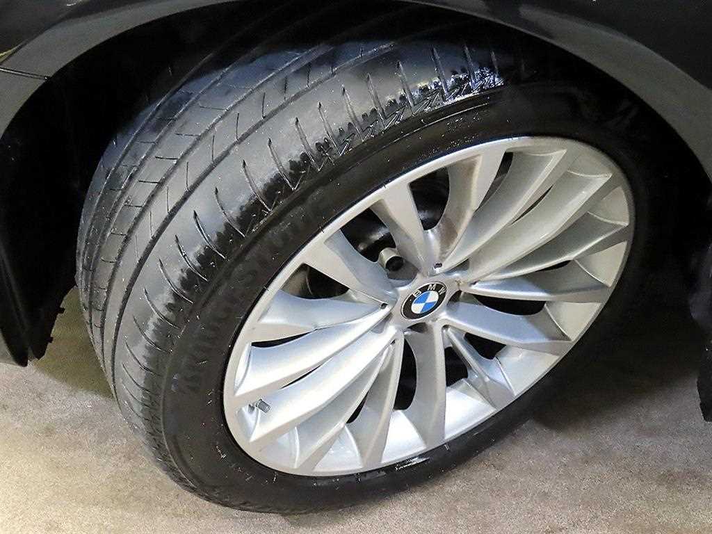 BMW 5 Series 2023 Negro - Importación desde Corea - HF Imports Iquique - Foto 20