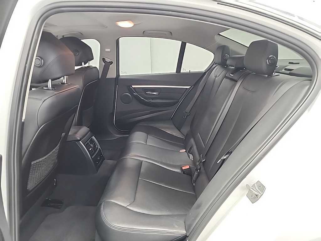 BMW 3 series - Vista 12