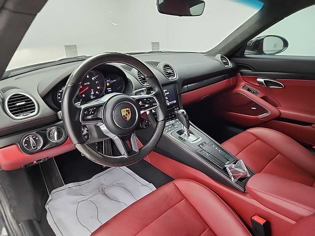 Porsche 718 - Vista 7