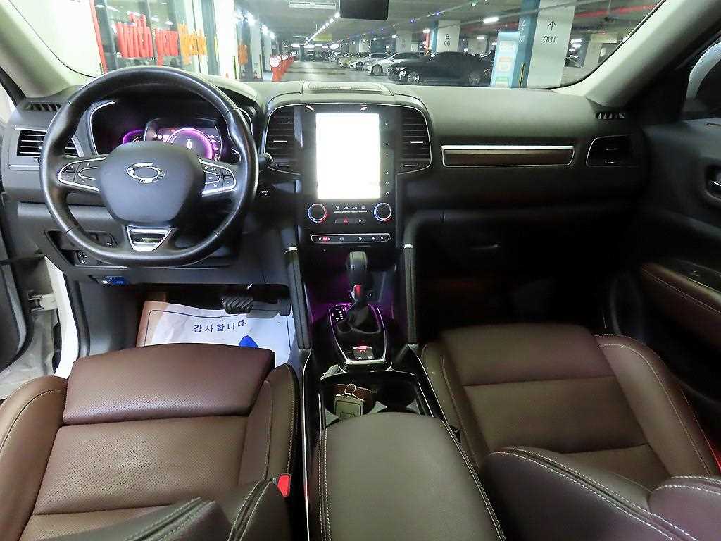 SAMSUNG QM6 - Vista 10