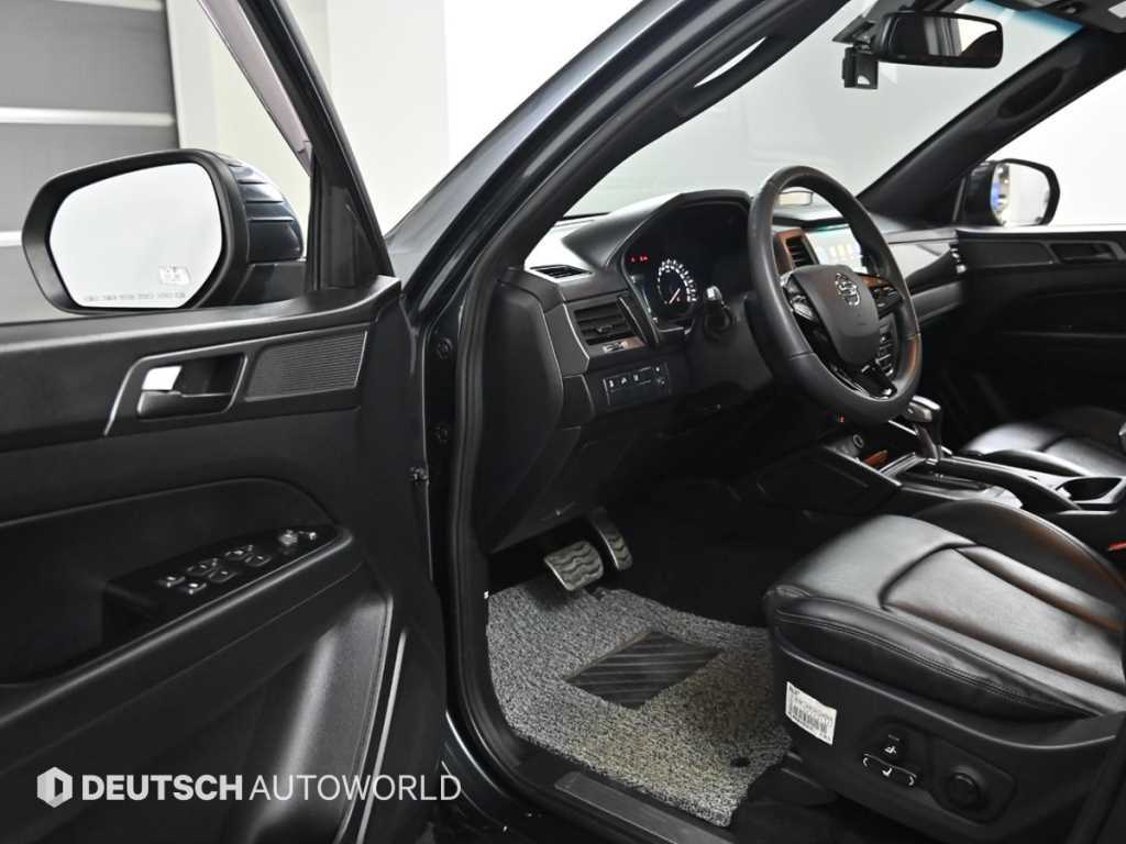 Ssangyong Rexton - Vista 11