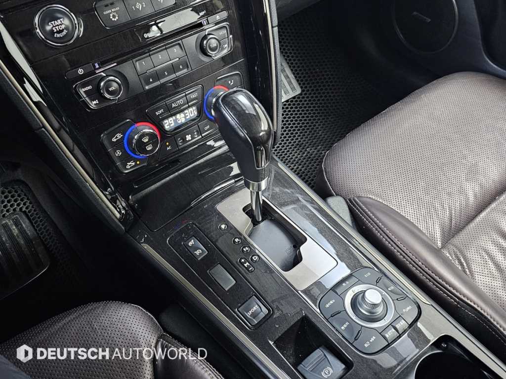 SAMSUNG SM7 - Vista 9