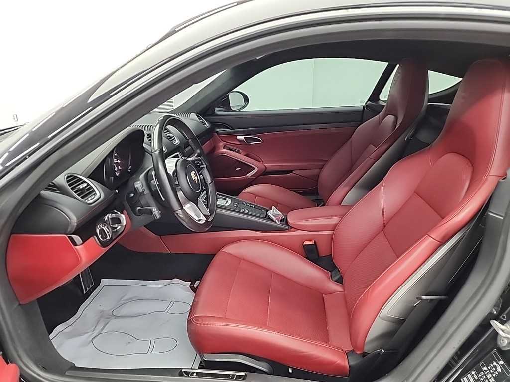 Porsche 718 - Vista 11