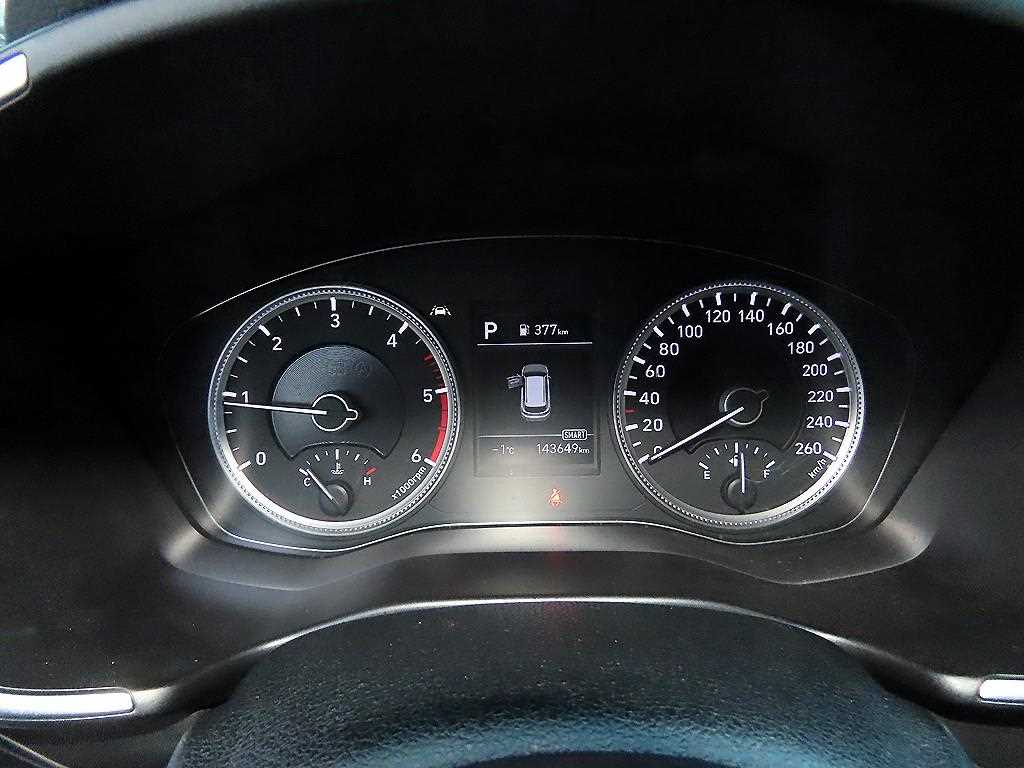 HYUNDAI Santa Fe - Vista 9