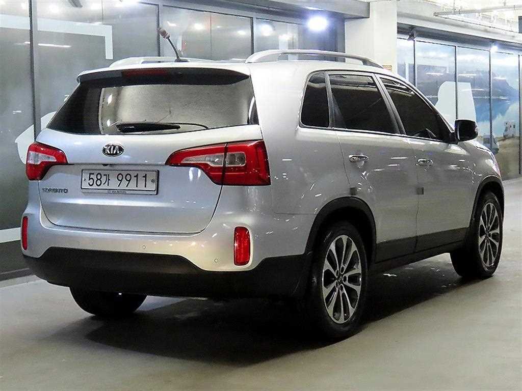 KIA Sorento - Vista 4