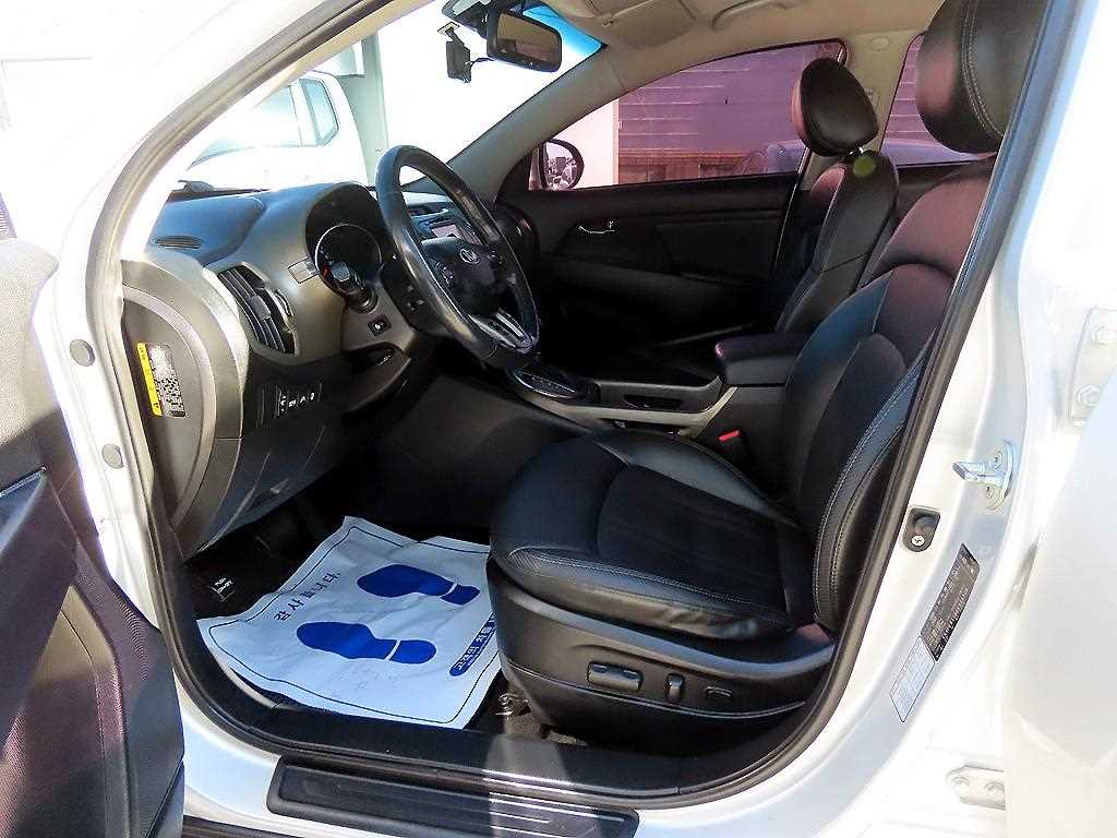 KIA Sportage - Vista 5