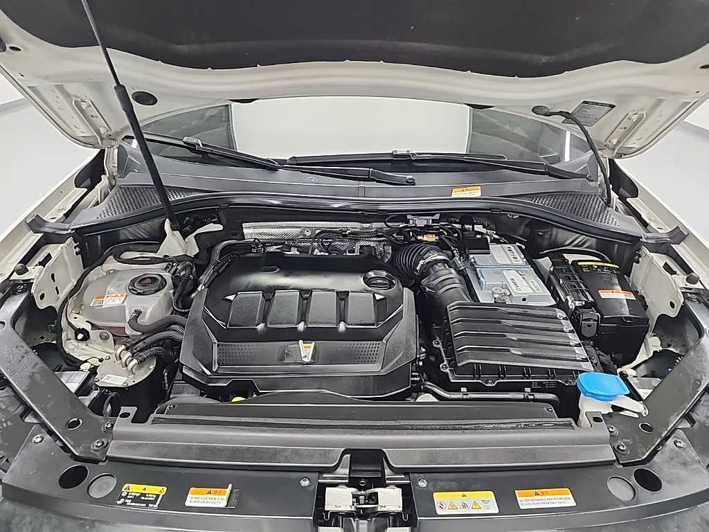 Volkswagen Tiguan - Vista 5