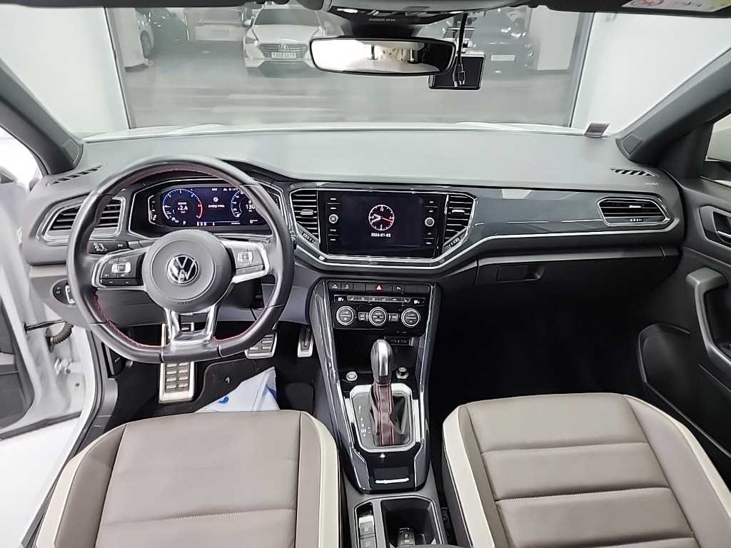 Volkswagen T-Roc - Vista 7